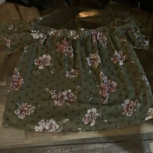 Floral Off-Shoulder Top